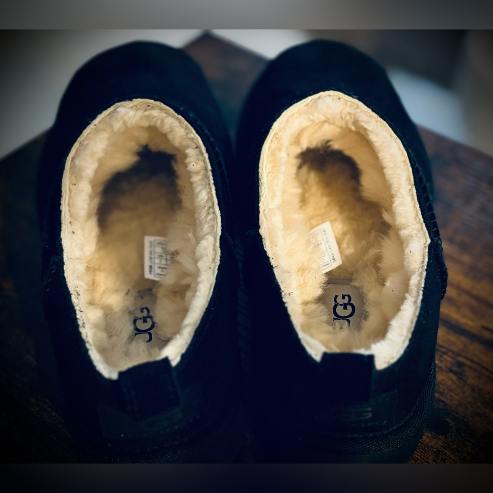 NWOB!!! Classic Micro UGG’s